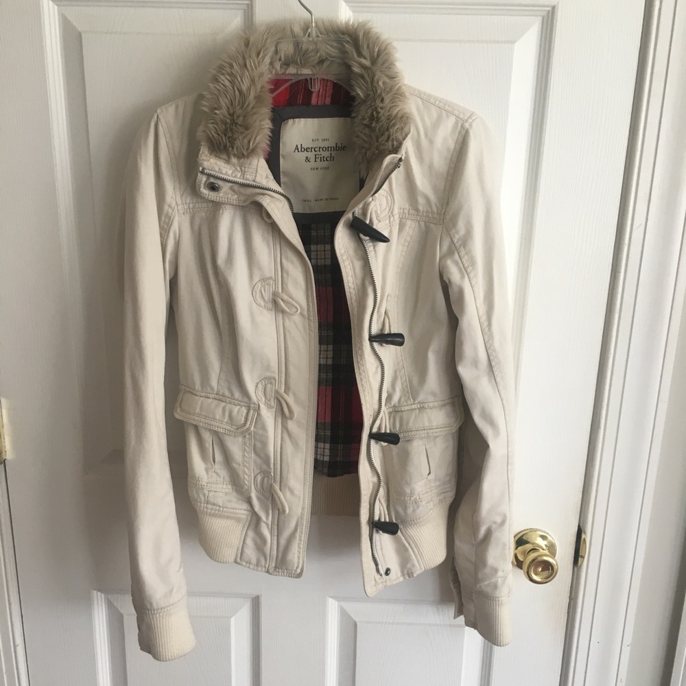 Abercrombie & Fitch Coat